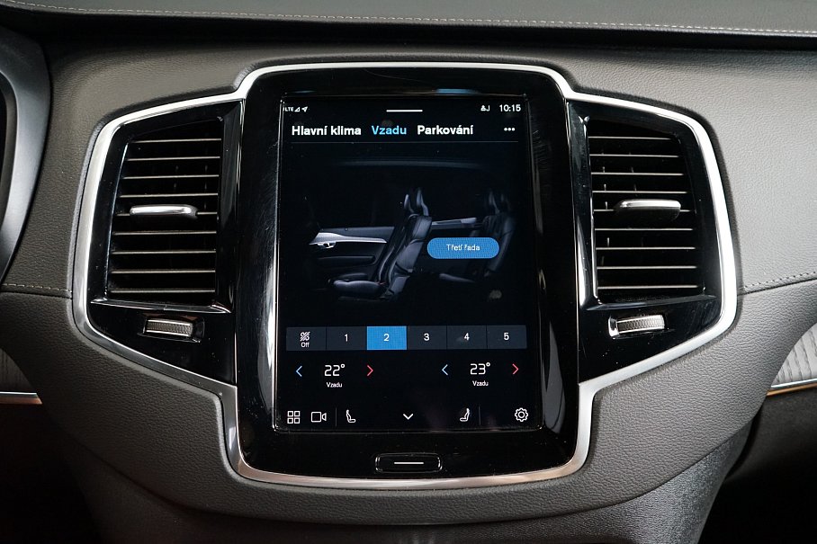 Volvo XC90 T8 AWD Recharge R-Design