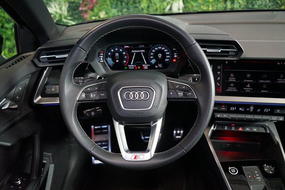 Audi A3 40 TFSI quattro