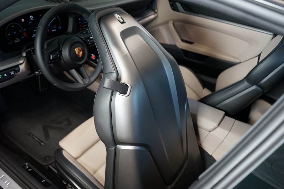 Porsche 911 992.2 Carrera