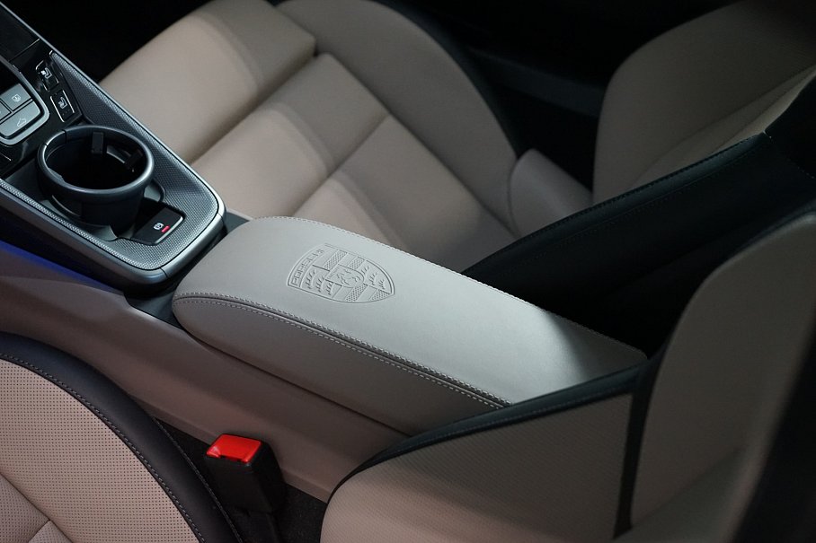 Porsche 911 992.2 Carrera