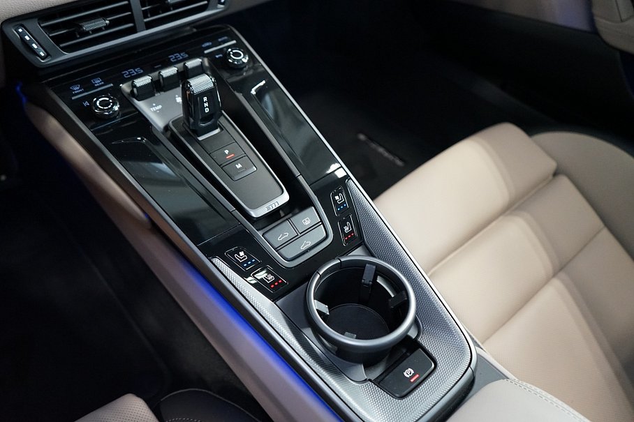 Porsche 911 992.2 Carrera