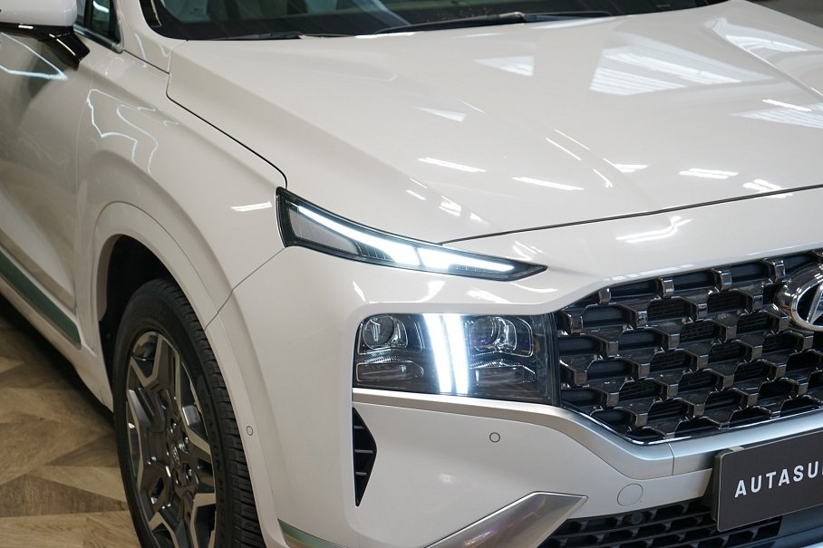 Hyundai Santa Fe 1.6 T-GDI HEV