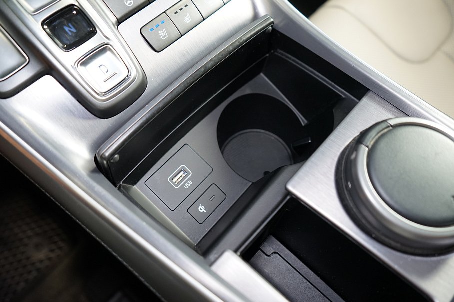 Hyundai Santa Fe 1.6 T-GDI HEV