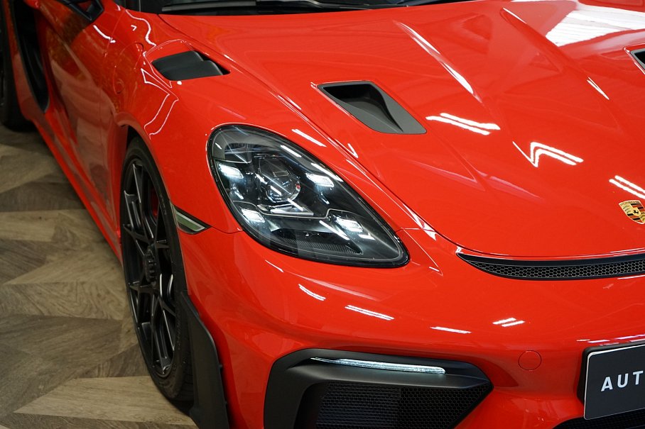 Porsche 718 Spyder RS