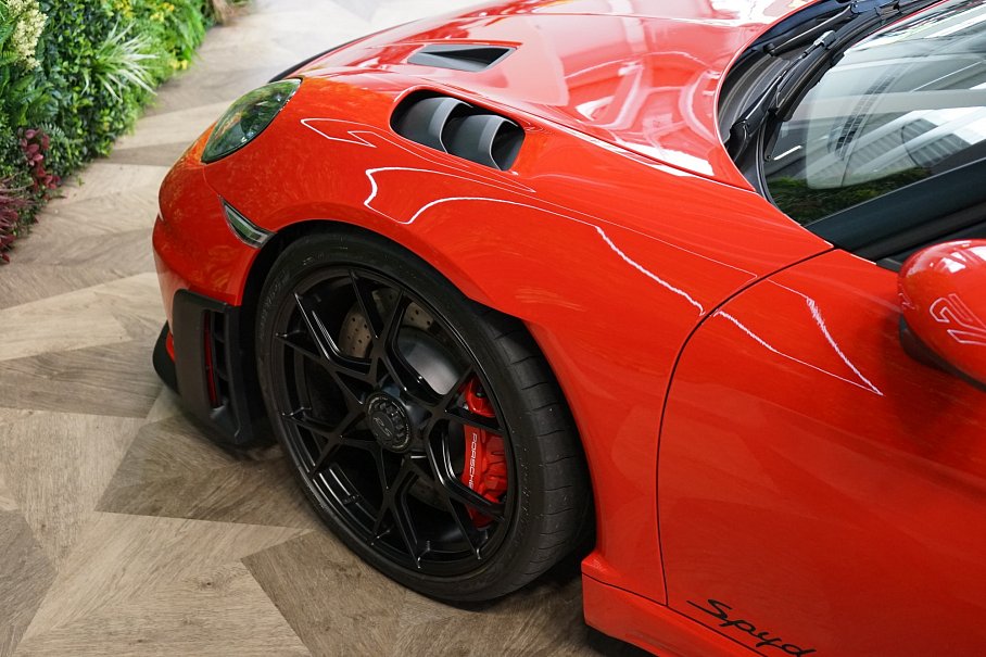 Porsche 718 Spyder RS