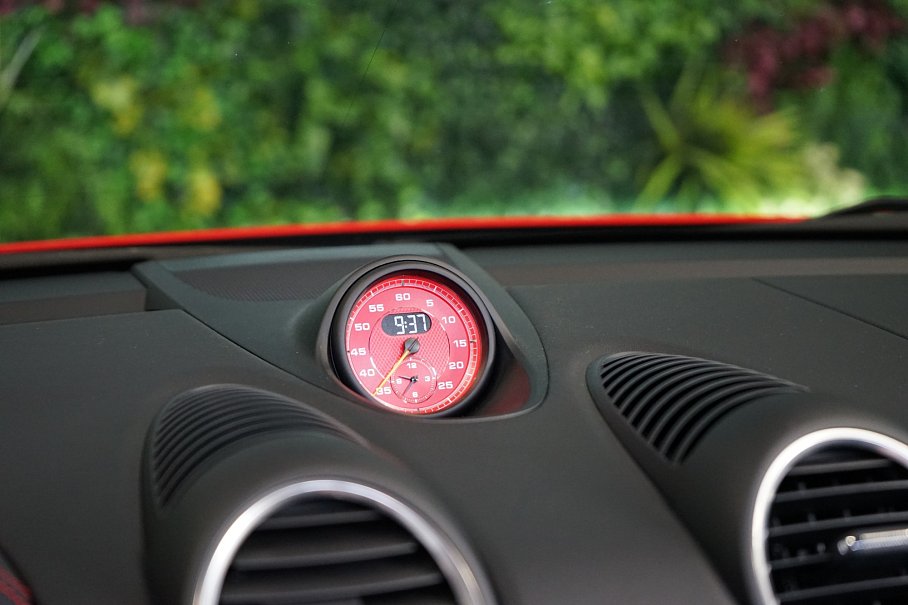 Porsche 718 Spyder RS