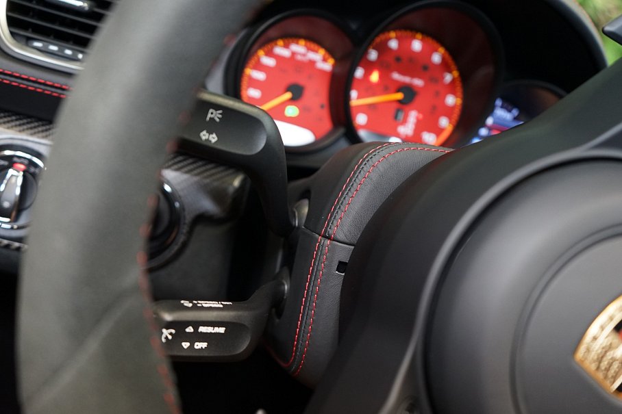 Porsche 718 Spyder RS