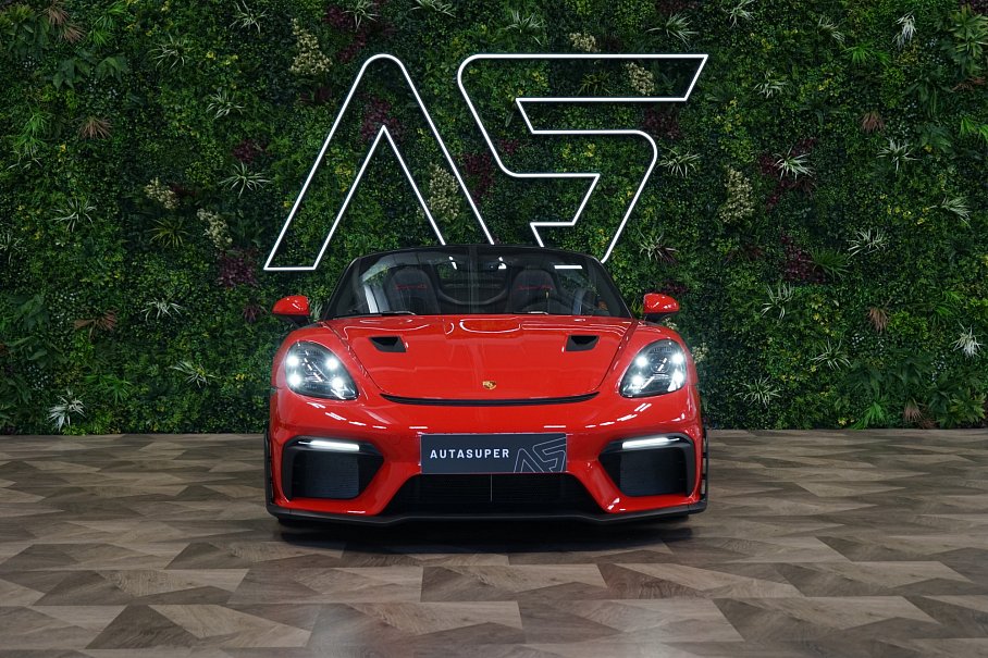 Porsche 718 Spyder RS