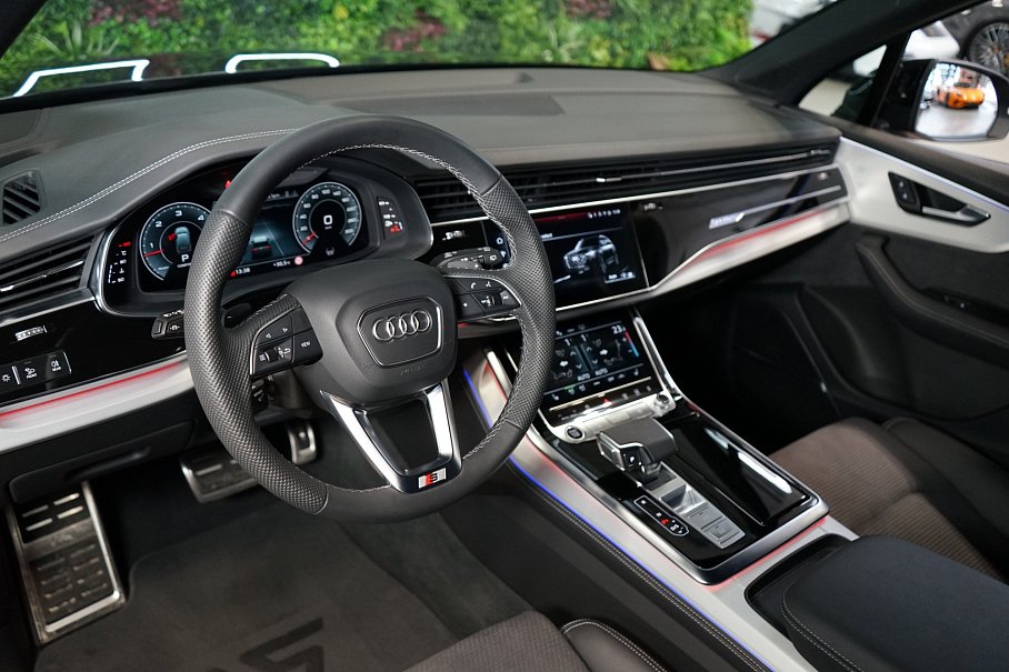 Audi Q7 50 TDI quattro