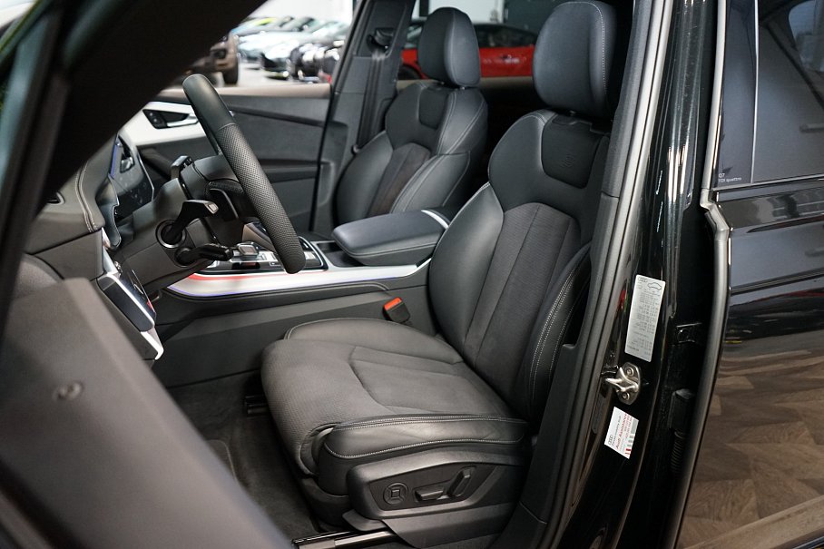 Audi Q7 50 TDI quattro