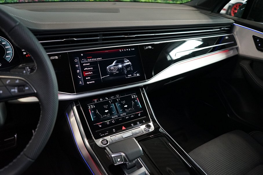 Audi Q7 50 TDI quattro