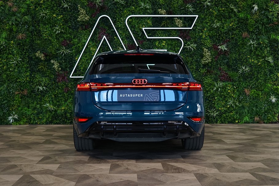 Audi S6 Avant E-Tron quattro