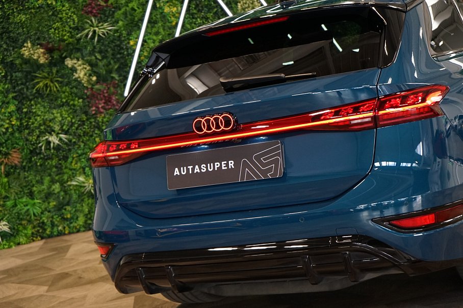 Audi S6 Avant E-Tron quattro