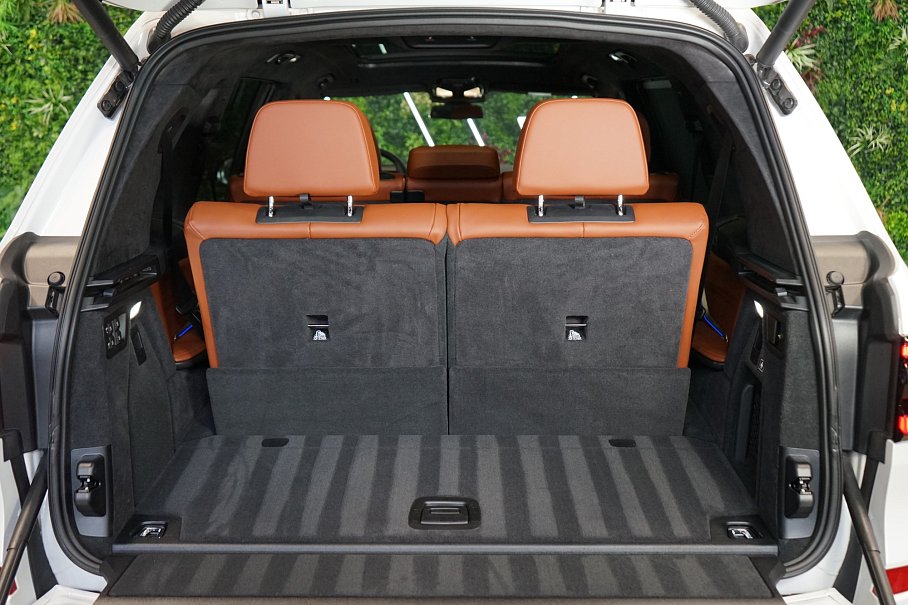BMW X7 M60i xDrive