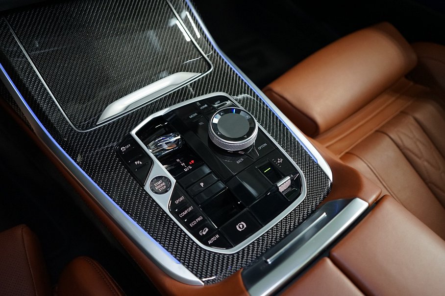 BMW X7 M60i xDrive