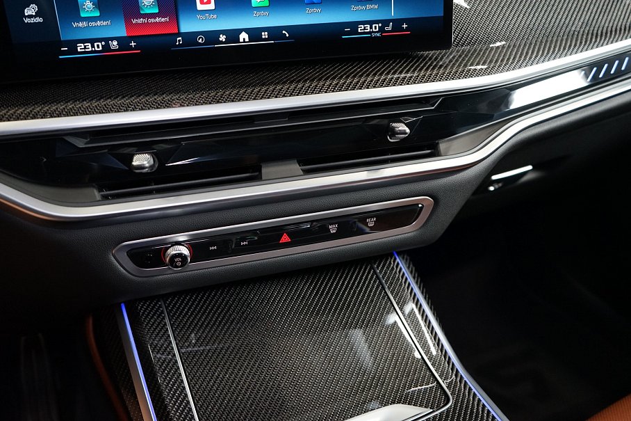 BMW X7 M60i xDrive