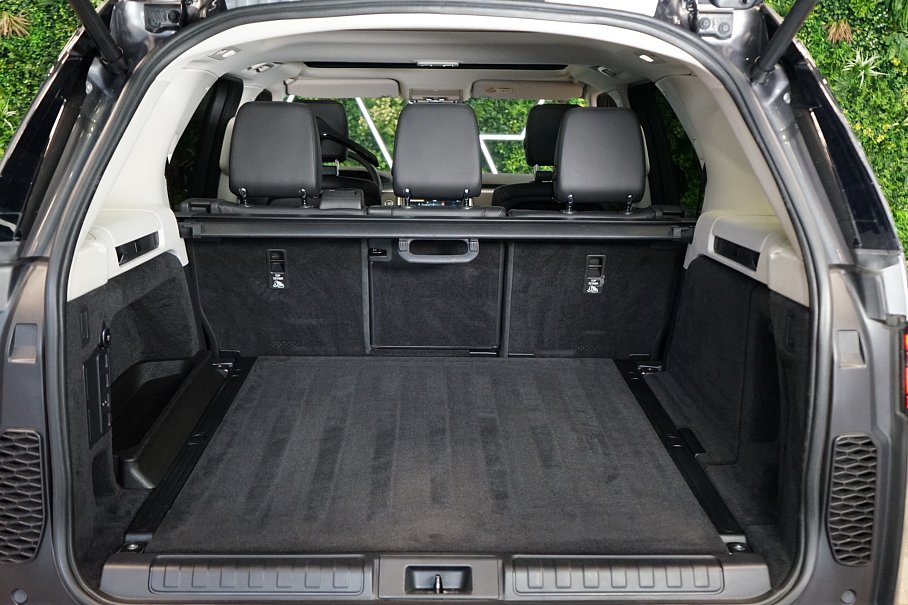 Land Rover Discovery D350