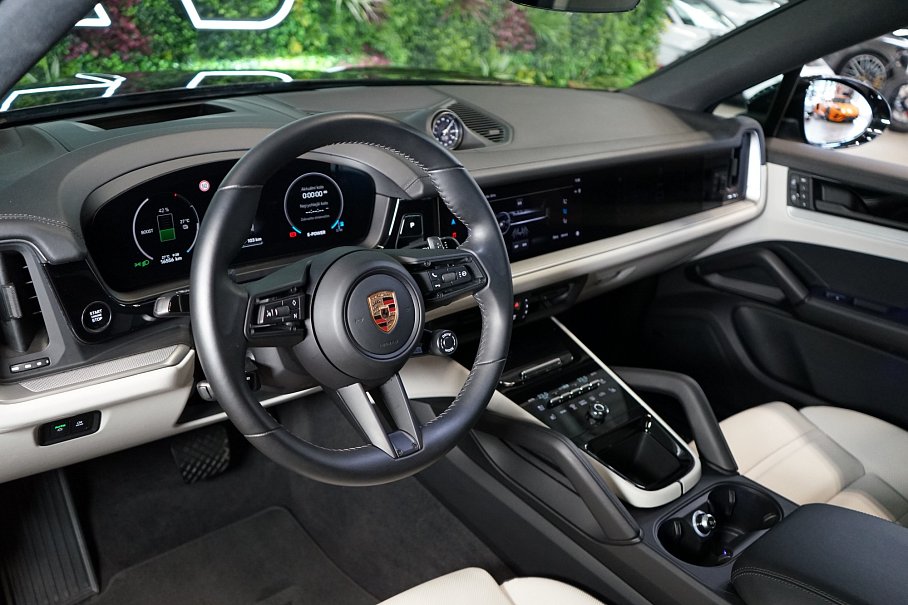 Porsche Cayenne Coupé E-Hybrid