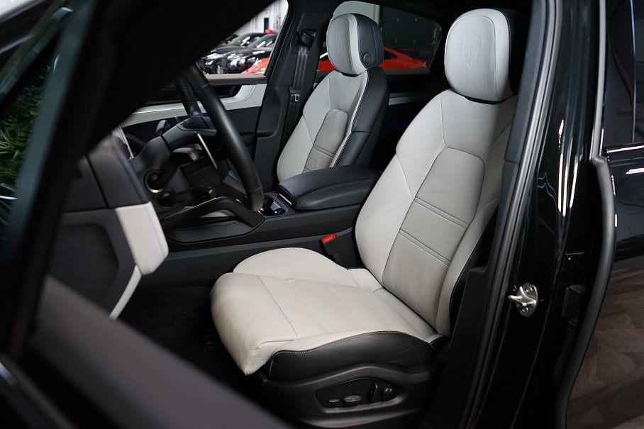 Porsche Cayenne Coupé E-Hybrid