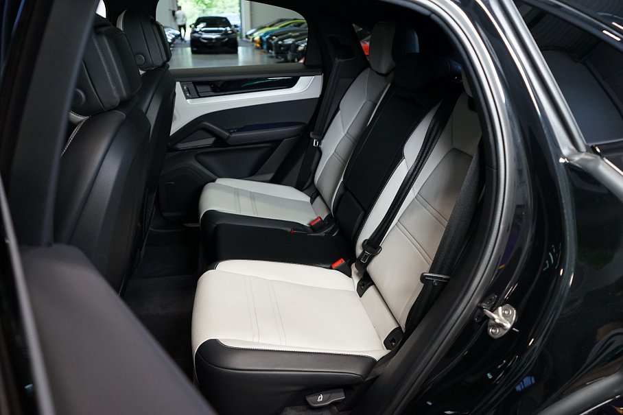 Porsche Cayenne Coupé E-Hybrid