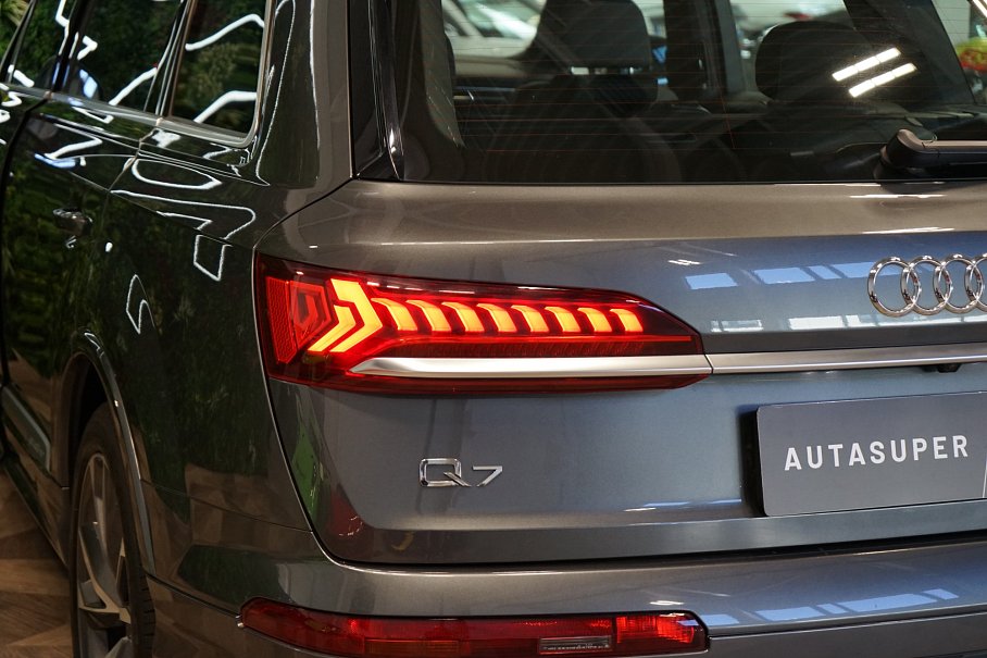 Audi Q7 50 TDI quattro