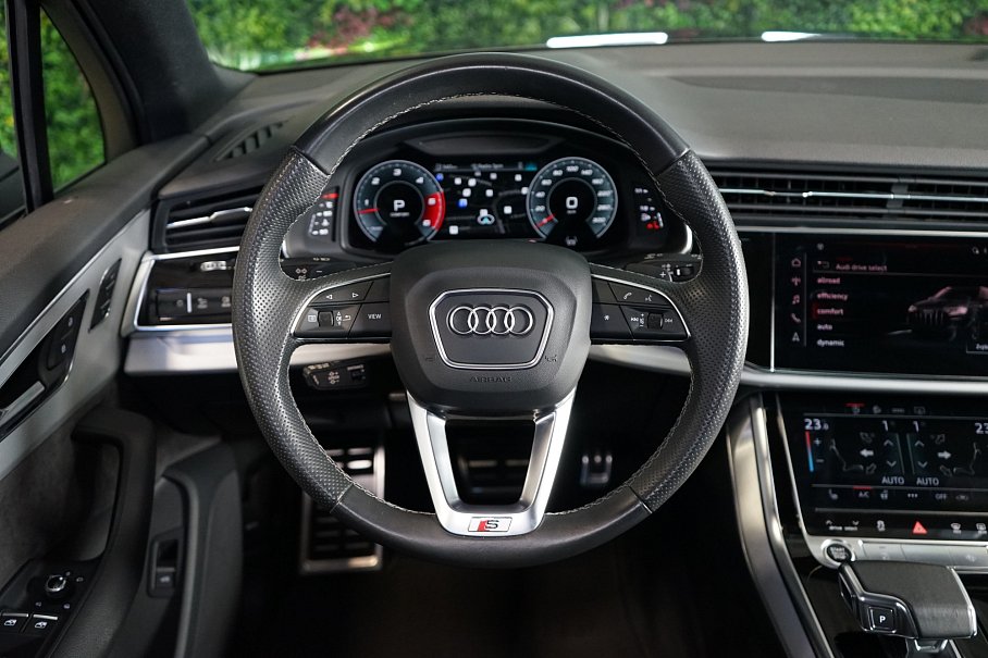 Audi Q7 50 TDI quattro