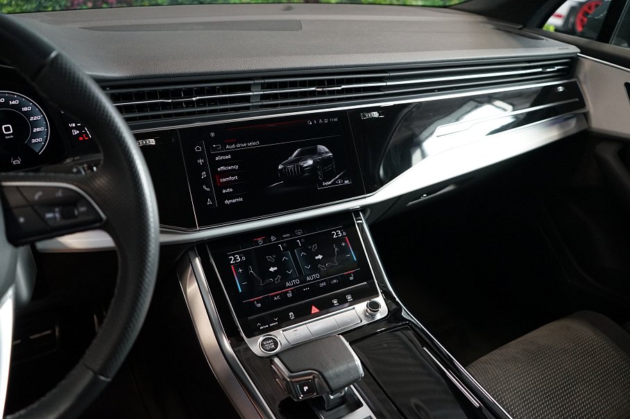 Audi Q7 50 TDI quattro