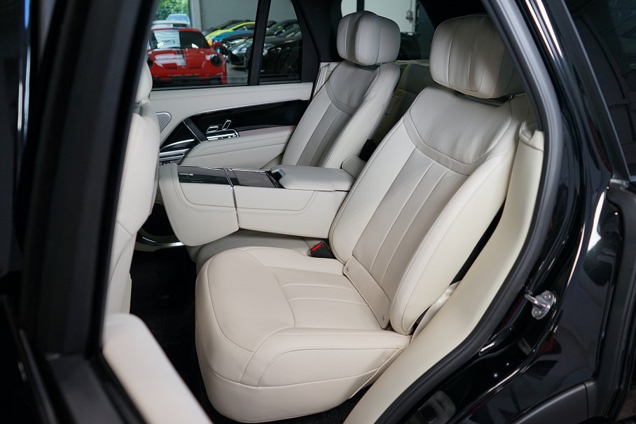 Land Rover Range Rover D350 Autobiography
