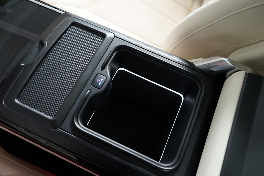 Land Rover Range Rover D350 Autobiography