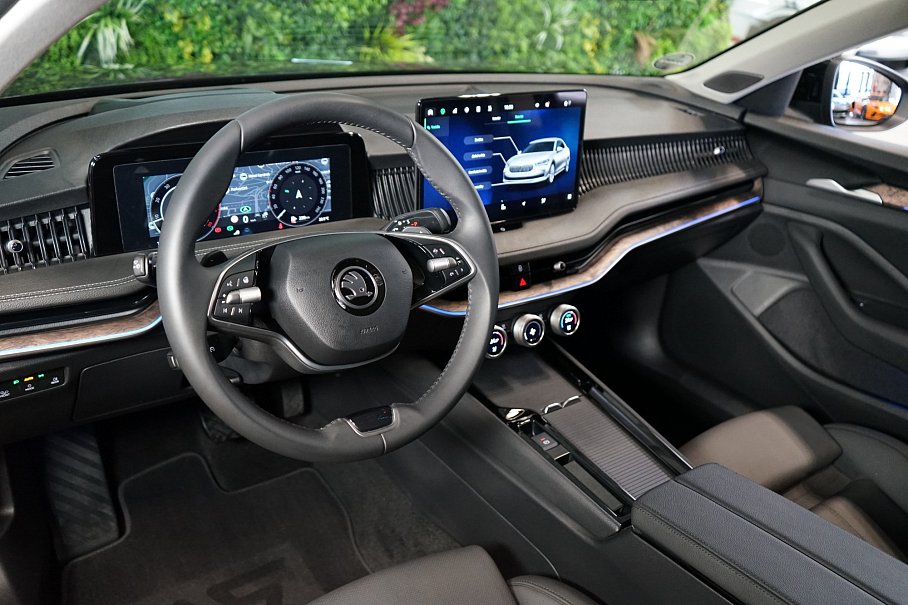 Škoda Superb 2.0 TDI L&K
