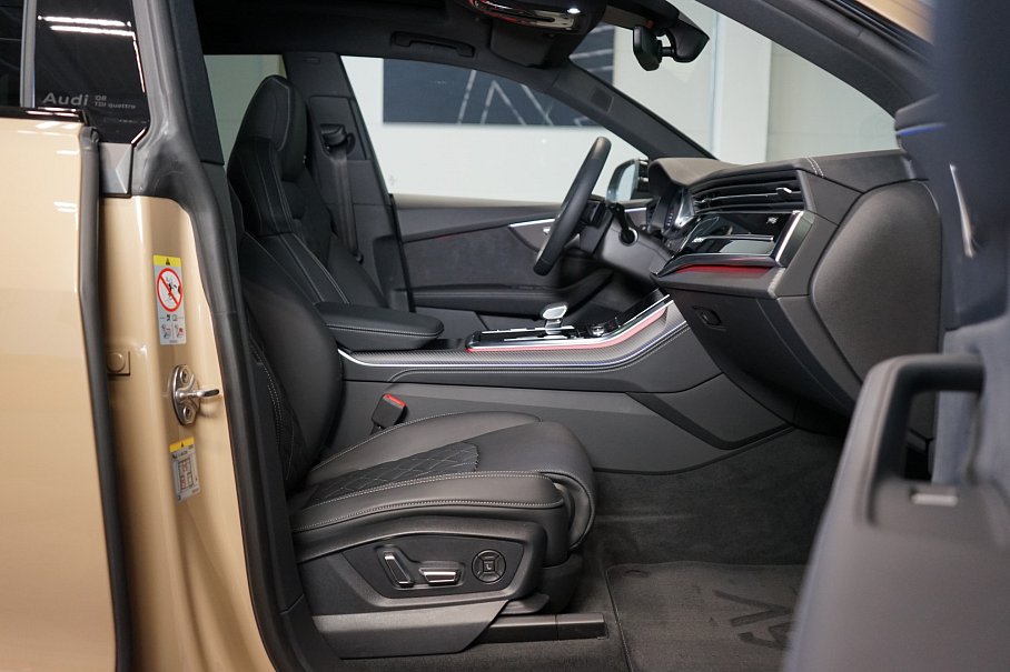 Audi Q8 50 TDI quattro