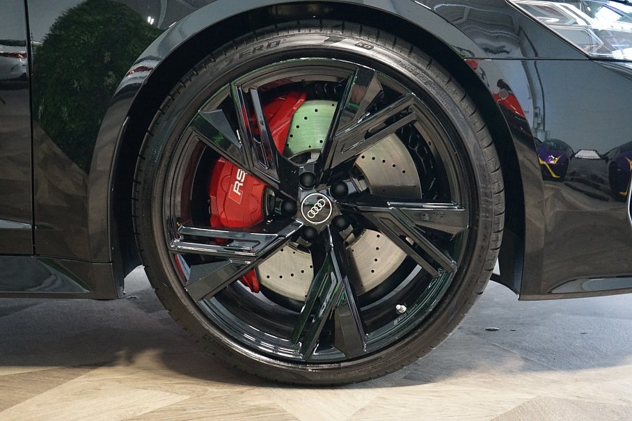 Audi RS6 Avant TFSI quattro