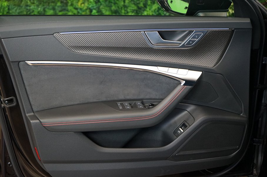 Audi RS6 Avant TFSI quattro