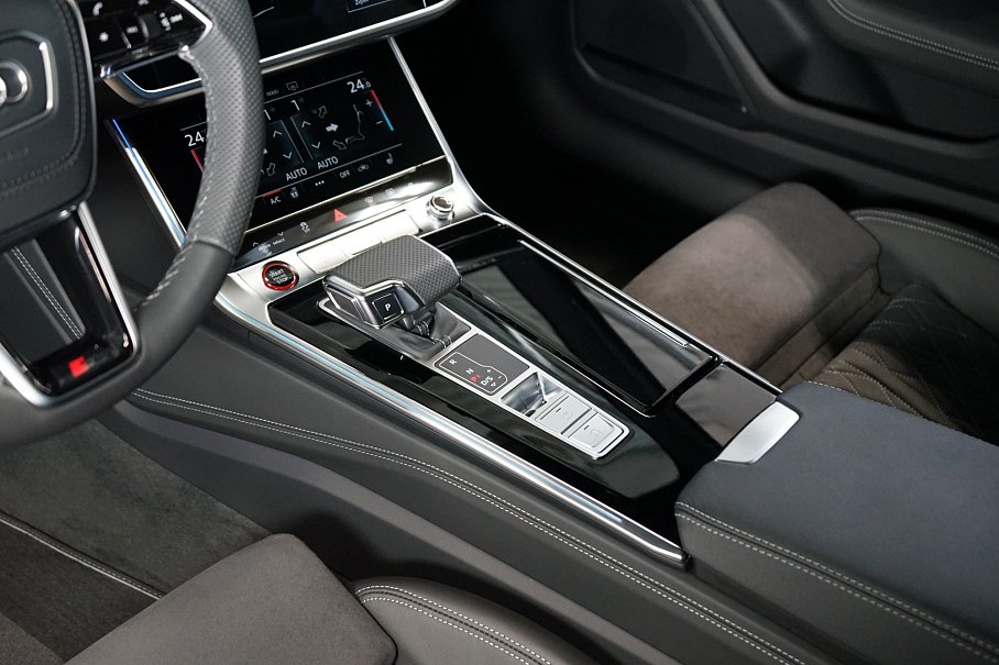 Audi S6 Avant TDI quattro