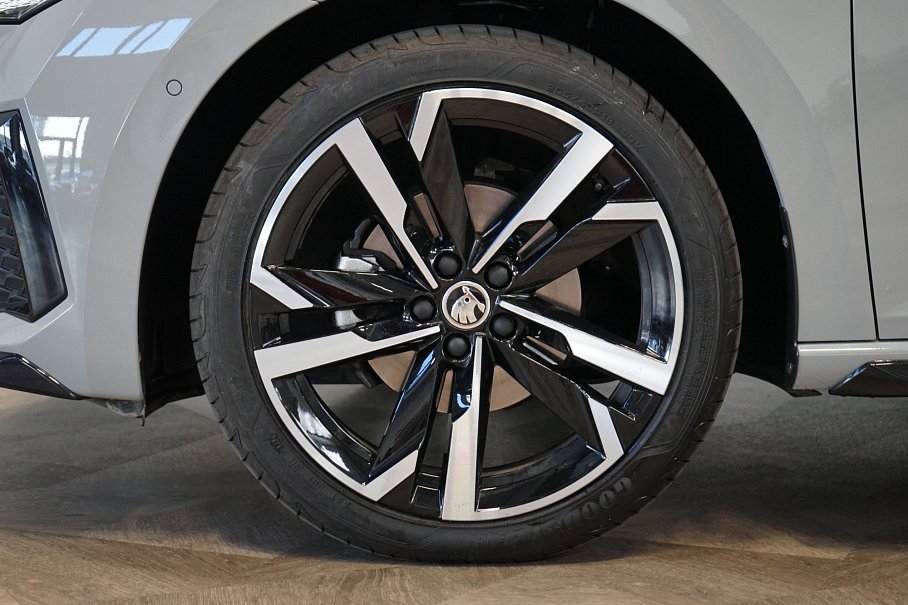 Škoda Scala 1.5 TSI Monte Carlo