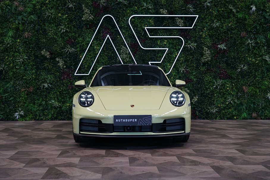 Porsche 911 992.2 Carrera