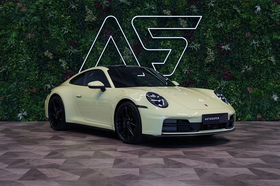 Porsche 911 992.2 Carrera