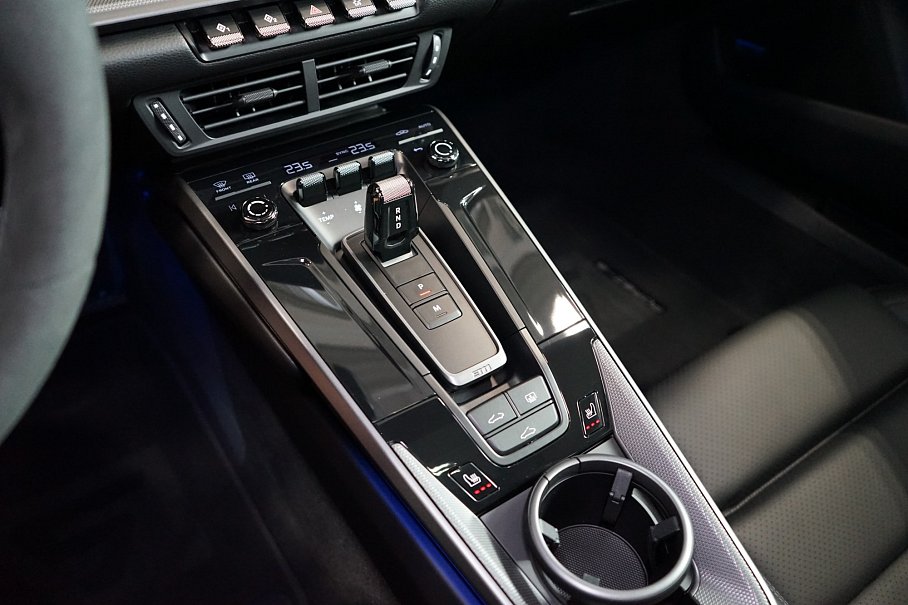 Porsche 911 992.2 Carrera