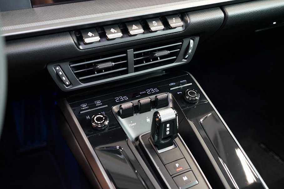 Porsche 911 992.2 Carrera