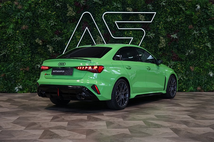 Audi RS 3 Limousine 2.5 TFSI quattro