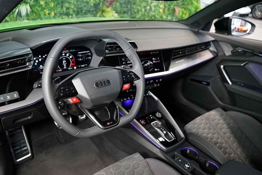 Audi RS 3 Limousine 2.5 TFSI quattro