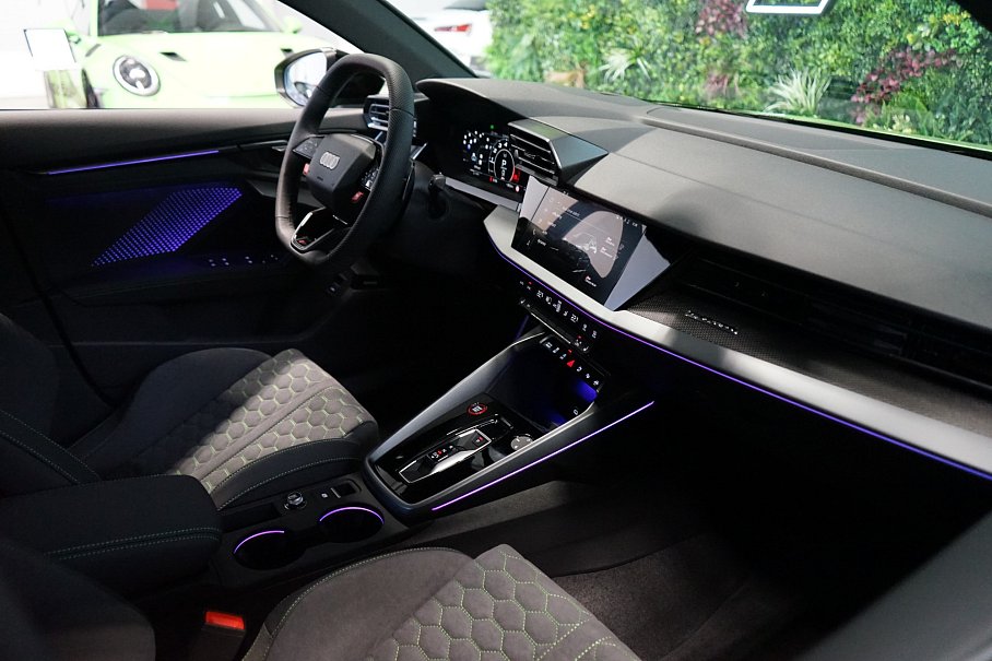 Audi RS 3 Limousine 2.5 TFSI quattro