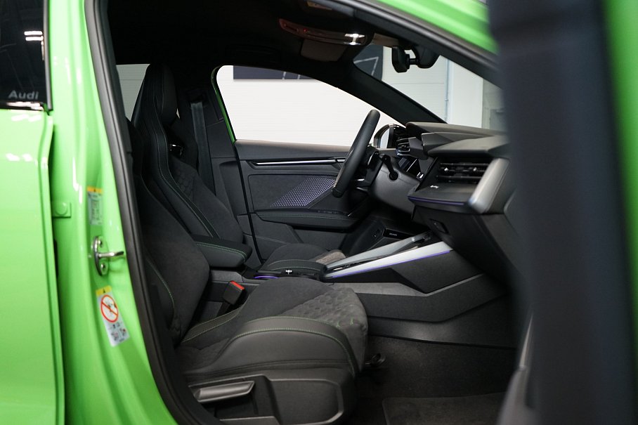 Audi RS 3 Limousine 2.5 TFSI quattro