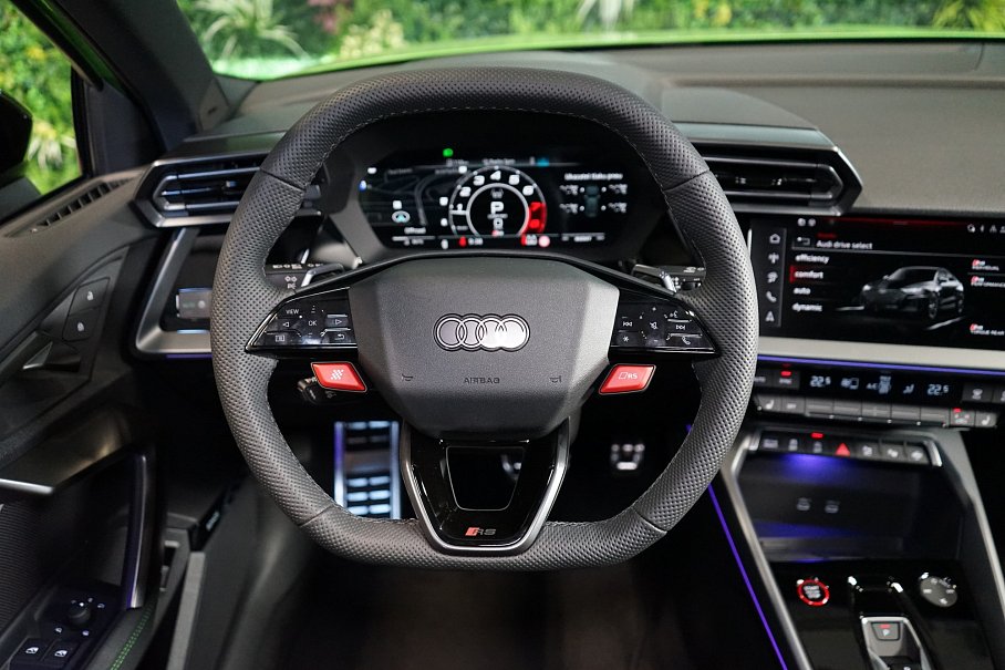 Audi RS 3 Limousine 2.5 TFSI quattro