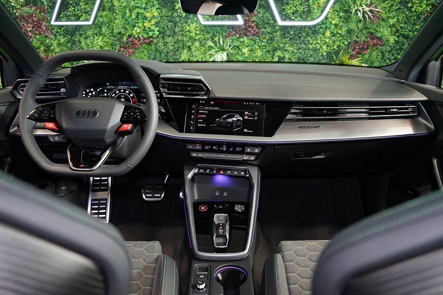 Audi RS 3 Limousine 2.5 TFSI quattro