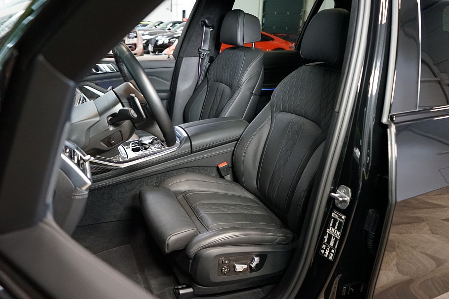 BMW X7 40i xDrive