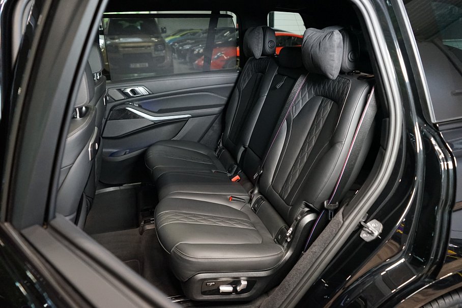 BMW X7 40i xDrive