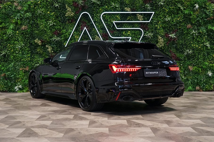 Audi RS6 Avant TFSI quattro