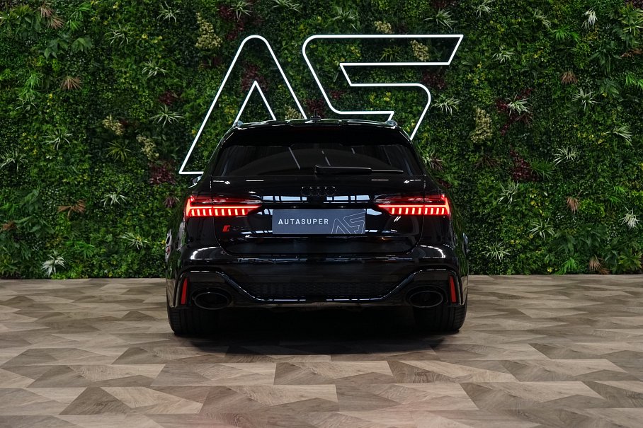 Audi RS6 Avant TFSI quattro