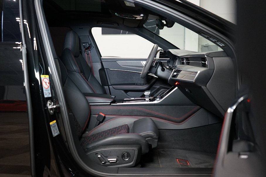 Audi RS6 Avant TFSI quattro